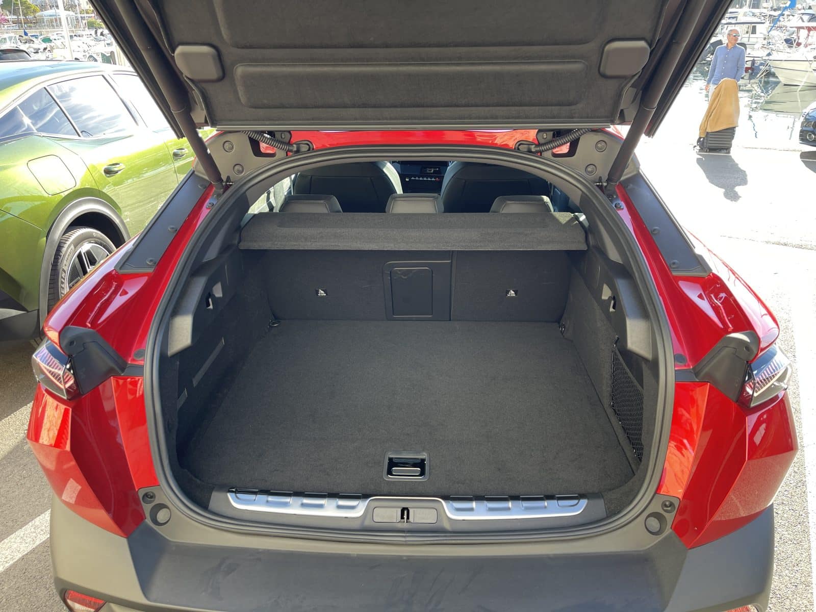 essai-peugeot-408-coffre