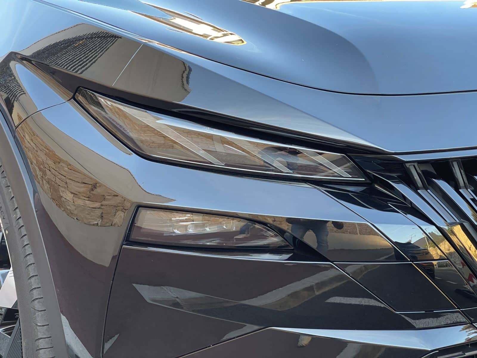 essai-peugeot-408-phare-avant