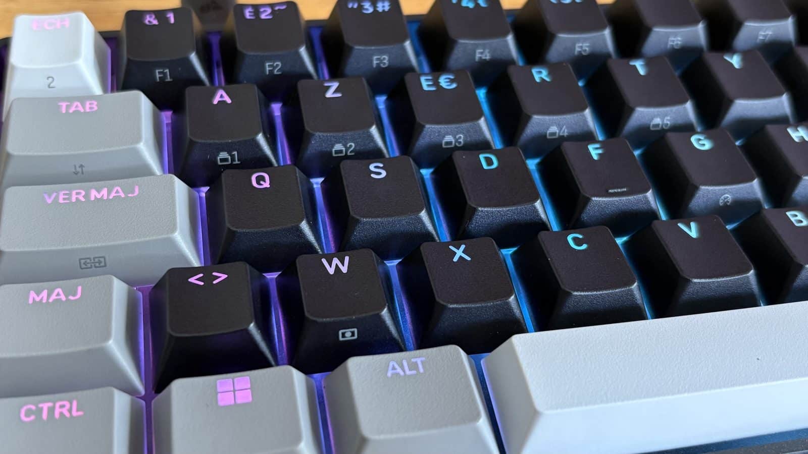 Avis sur les Switchs MGX Hyperdrive Core