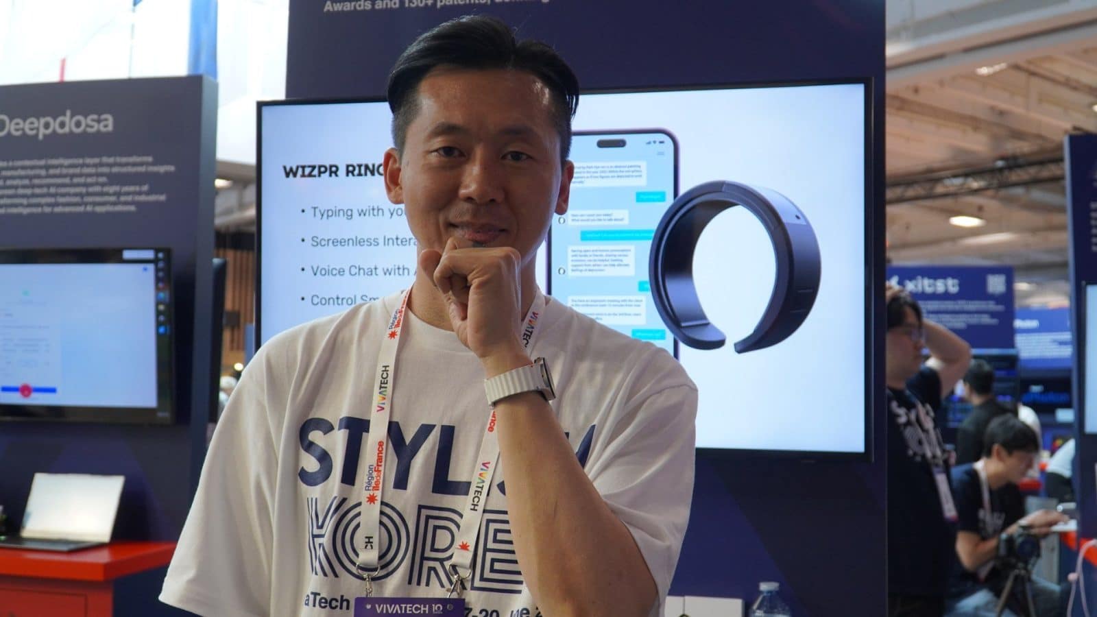 Gros plan sur la Wizpr Ring de Vtouch à VivaTech 2026