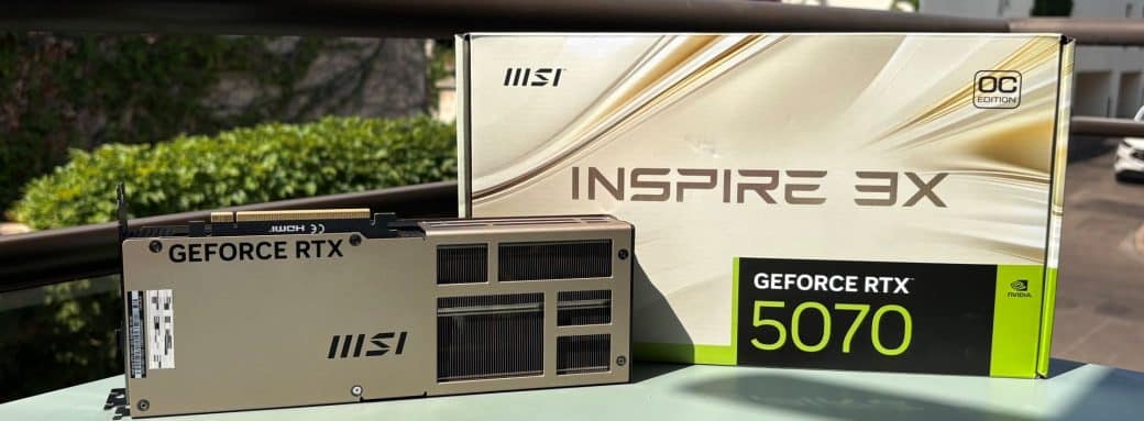 MSI RTX 5070 Inspire 3X OC et sa boîte, backplate GeForce RTX en coloris champagne