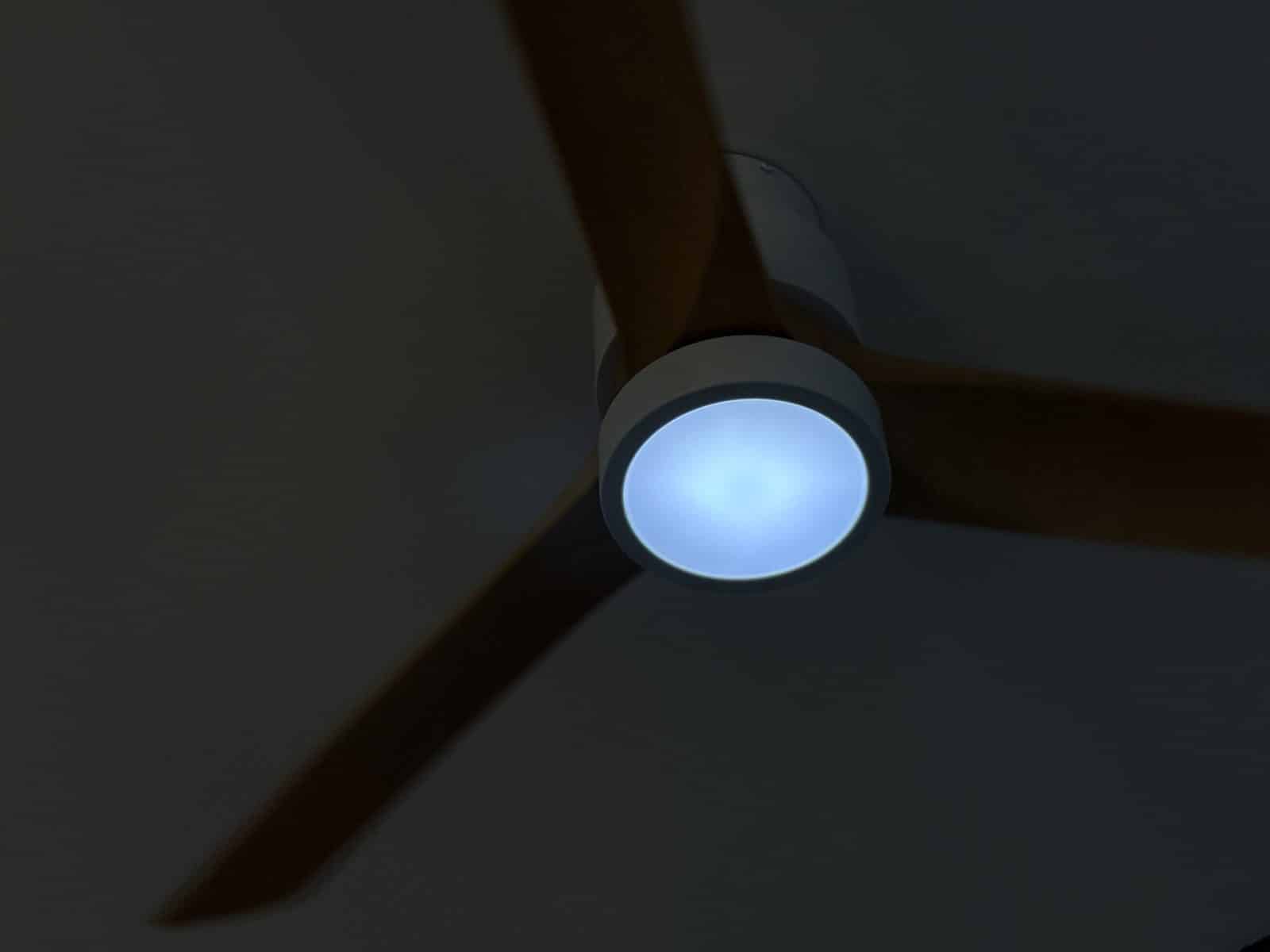 Lampe LED du ventilateur de plafond Ateroll CF011 en blanc froid