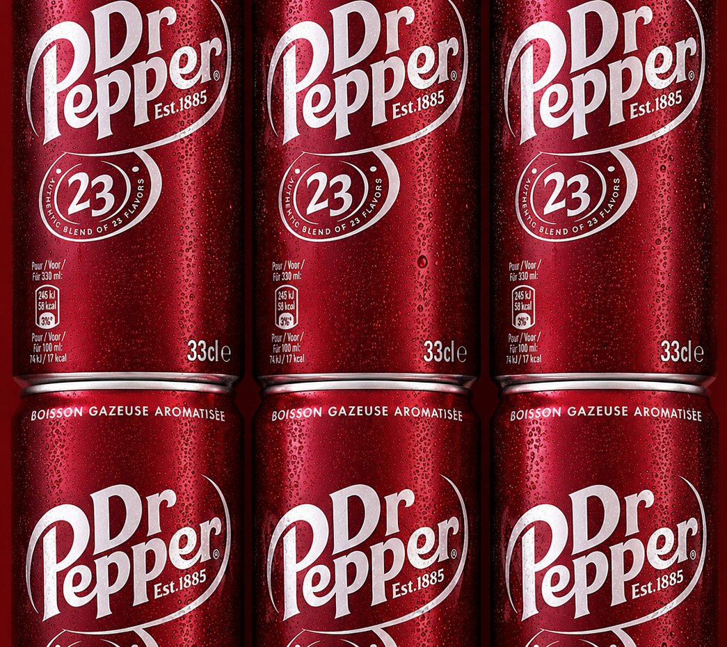 Canettes de Dr Pepper 33 cl, recette aux 23 saveurs