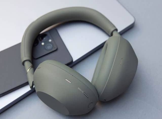 Sony dévoile le WH-1000XM6 Olive : l’iconique casque à réduction de bruit se pare d’une nouvelle teinte raffinée !