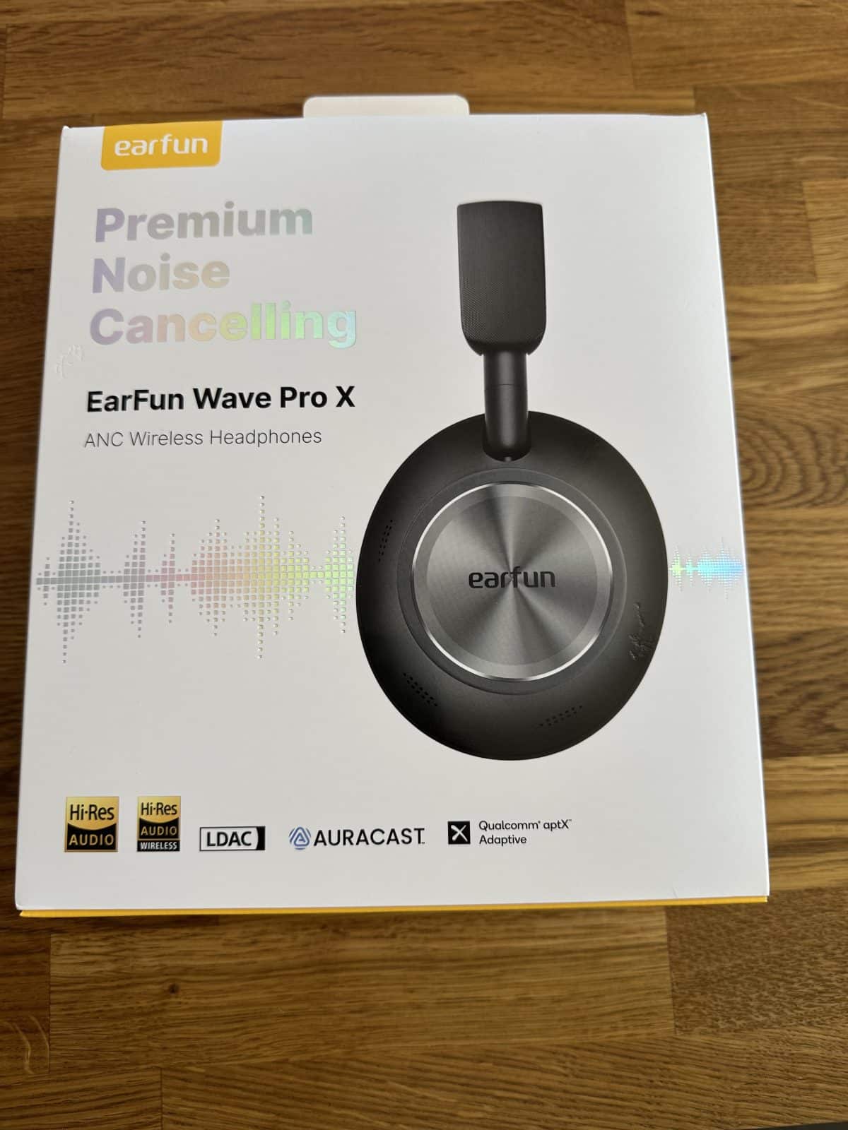 Unboxing EarFun Wave Pro X