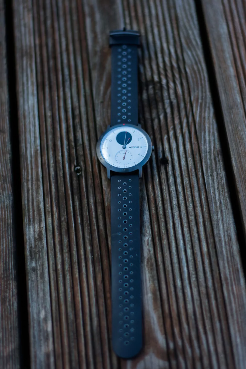 Withings Steel HR Sport "class =" wp-image-103641 "width =" 500 "height =" 750 "srcset =" https://lecafedugeek.co.uk/wp-content/webp-express/webp-images/doc-root /wp-content/uploads/2019/10/withings_steel_sport_HR-9779-1000x1500.jpg.webp 1000w, https://lecafedugeek.fr/wp-content/webp-express/webp-images/doc-root/wp-content/ uploads / 2019/10 / withings_steel_sport_HR-9779-467x700.jpg.webp 467w, https://lecafedugeek.fr/wp-content/webp-express/webp-images/doc-root/wp-content/uploads/2019/10 /withings_steel_sport_HR-9779-33x50.jpg.webp 33w, https://lecafedugeek.fr/wp-content/webp-express/webp-images/doc-root/wp-content/uploads/2019/10/withings_steel_sport_HR-9779- 850x1275.jpg.webp 850w, https://lecafedugeek.fr/wp-content/webp-express/webp-images/doc-root/wp-content/uploads/2019/10/withings_steel_sport_HR-9779-380x570.jpg.webp 380w, https://lecafedugeek.fr/wp-content/webp-express/webp-images/doc-root/wp-content/uploads/2019/10/withings_steel_sport_HR-9779-347x520.jpg.webp 347w, https: / /lecafedugeek.fr/wp-co ntent / webp-express / webp-images / doc-root / wp-content / uploads / 2019/10 / withings_steel_sport_HR-9779.jpg.webp 1080w "sizes =" (max-width: 500px) 100vw, 500px